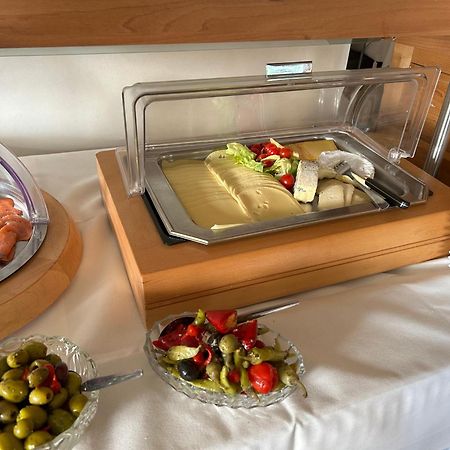 Hotel Berg Dannenfels Екстериор снимка